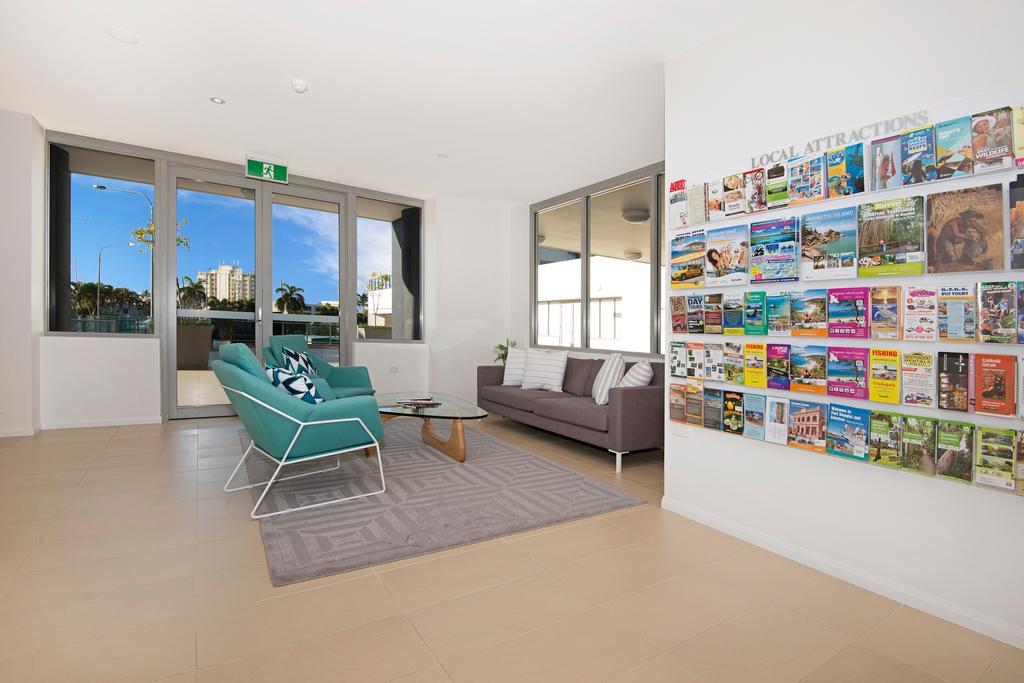 Allure Hotel & Apartments Townsville Exterior photo
