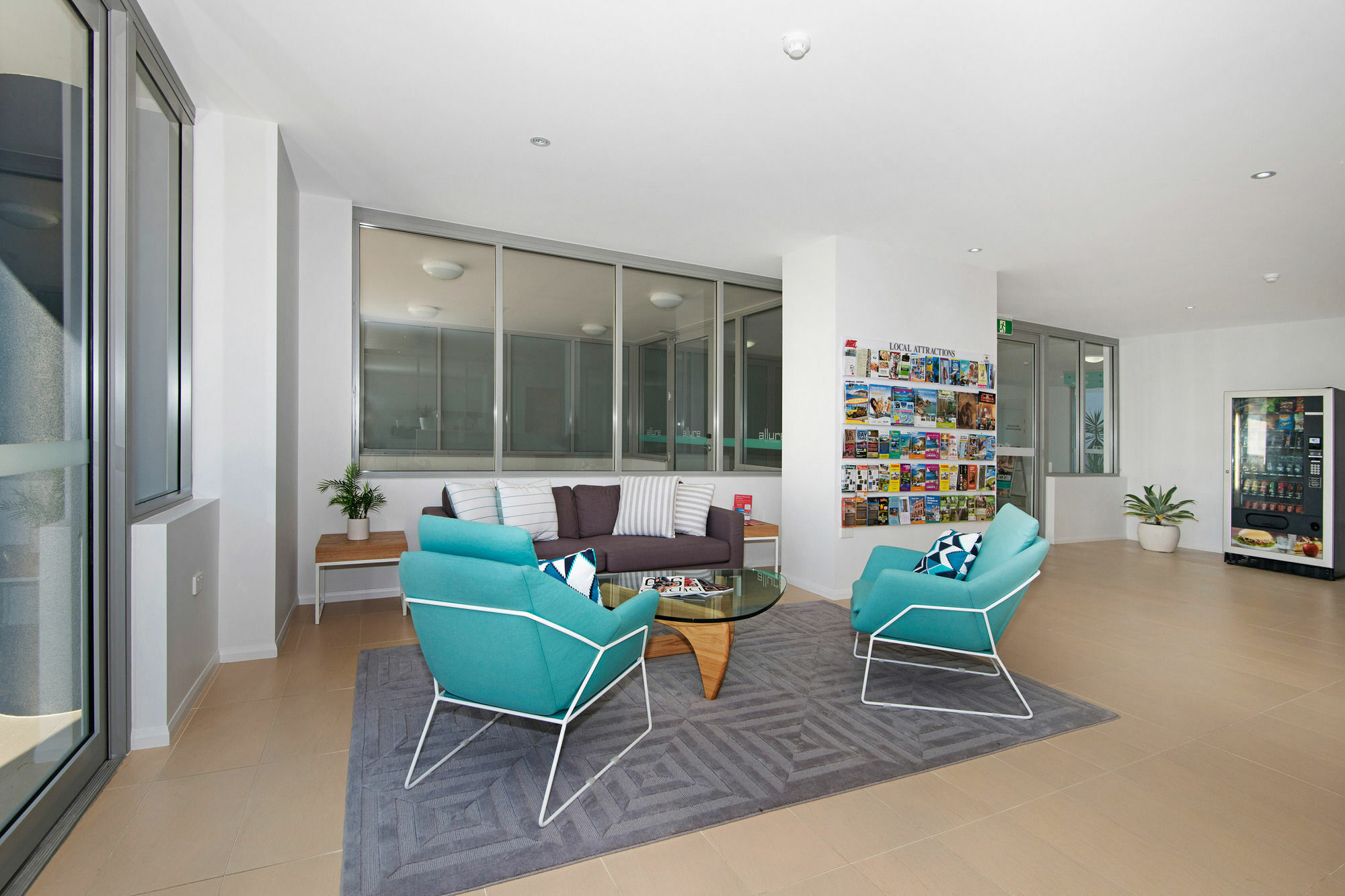 Allure Hotel & Apartments Townsville Exterior photo