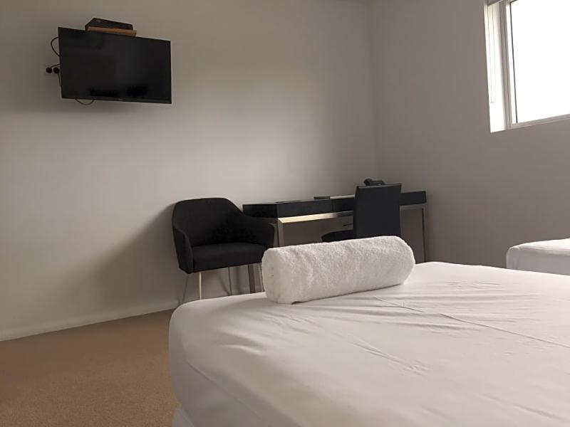 Allure Hotel & Apartments Townsville Exterior photo